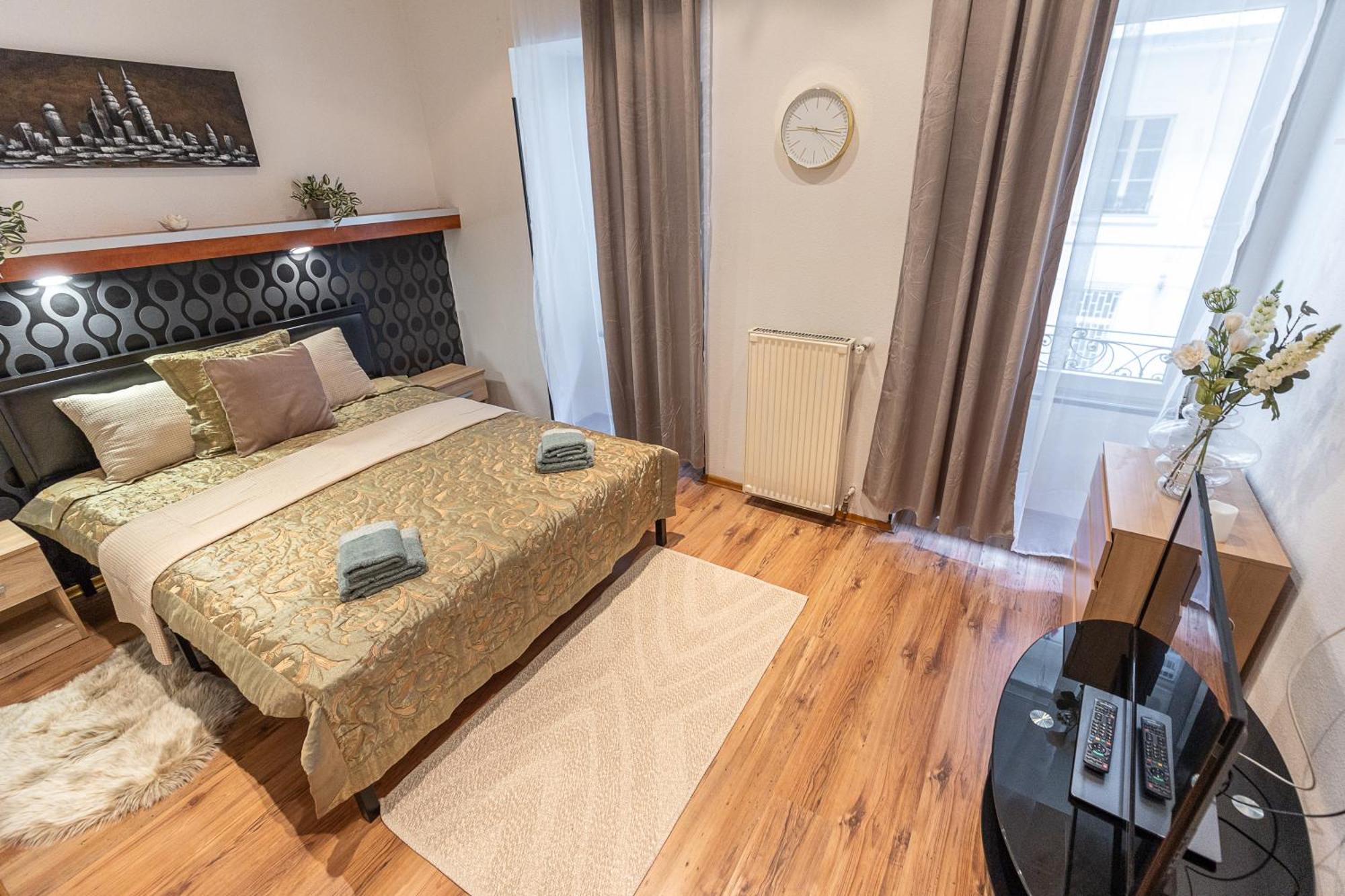 City Vibes Apartment - 3 Bdrms Budapest Eksteriør billede