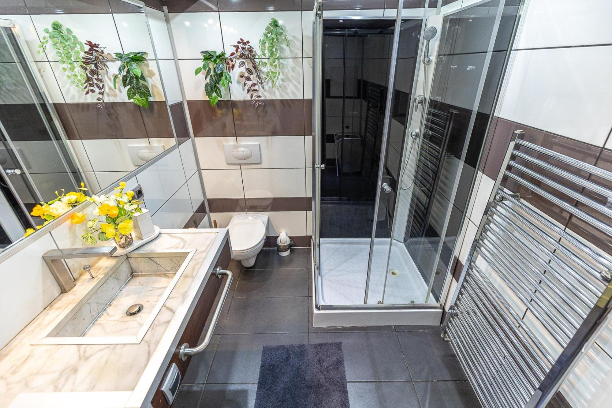City Vibes Apartment - 3 Bdrms Budapest Eksteriør billede