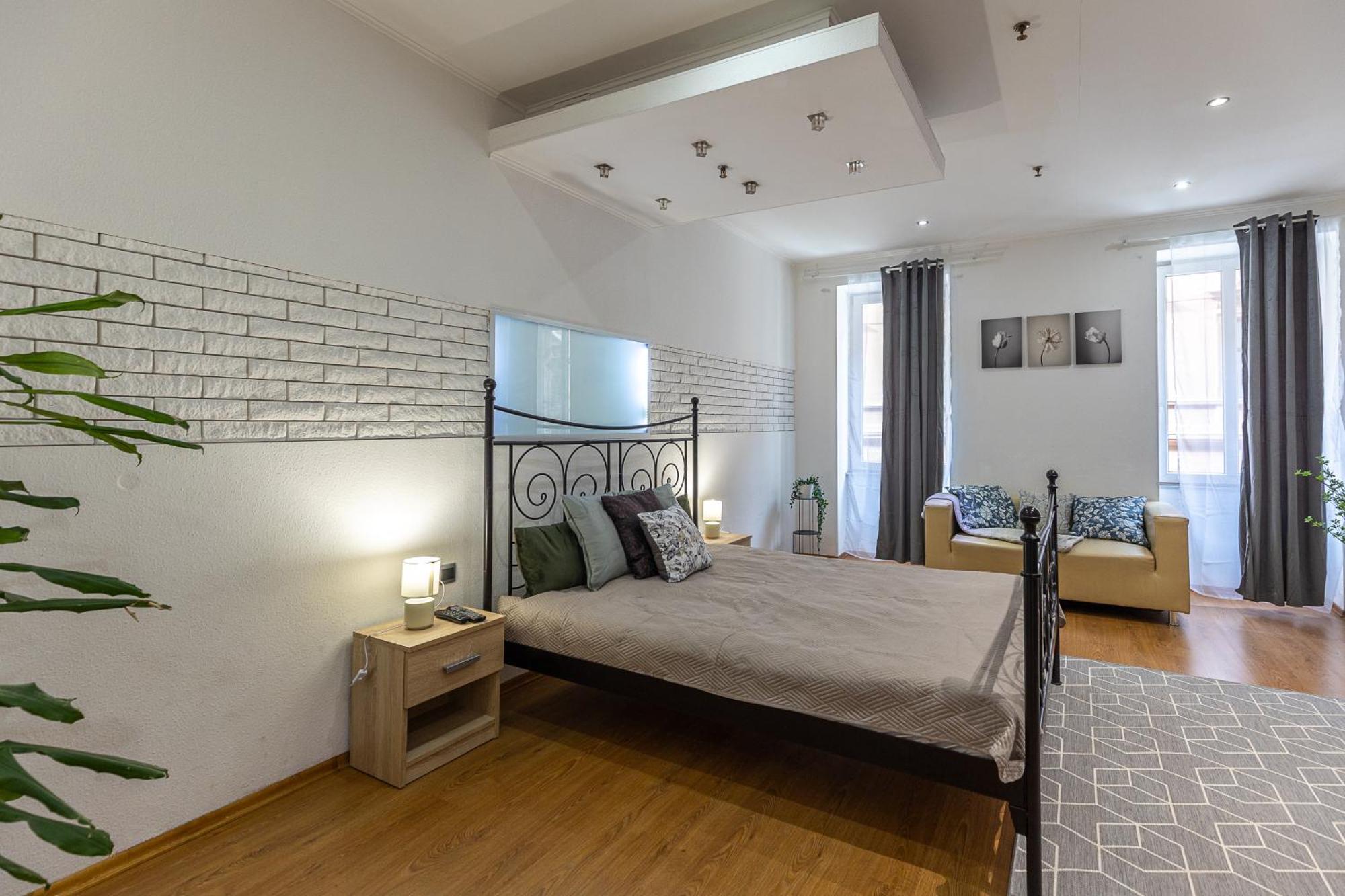 City Vibes Apartment - 3 Bdrms Budapest Eksteriør billede